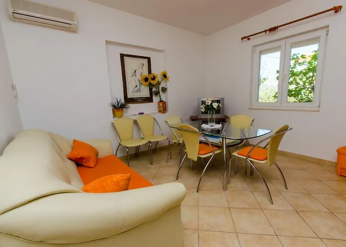 Ivana Apartman