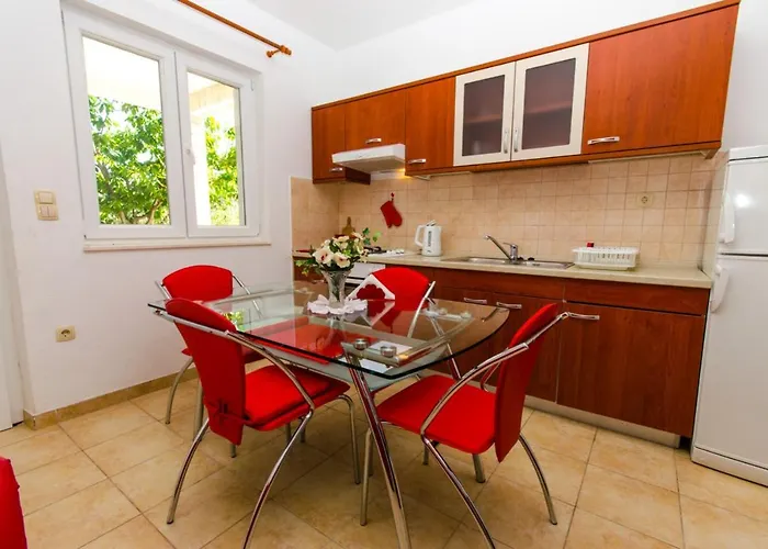 公寓 Ivana 特罗吉尔